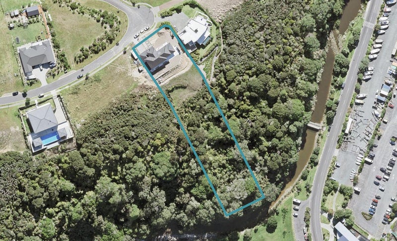 40 Balboa Drive, Matakatia, Whangaparaoa - Carousel 1