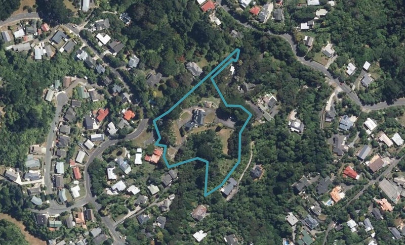 96 Park Road, Belmont, Lower Hutt - Carousel 1