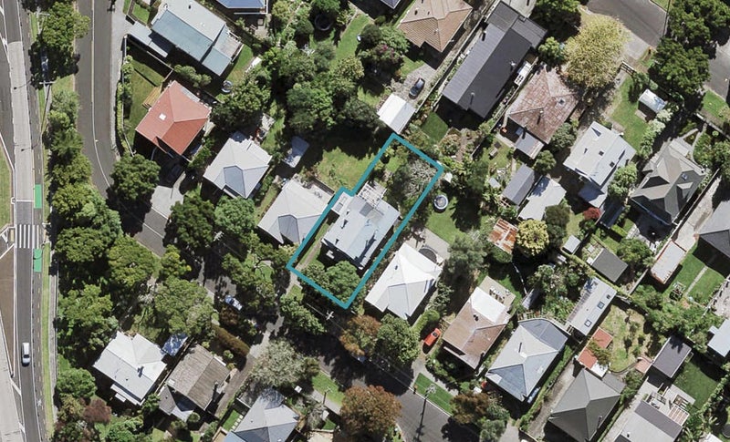 51 Malvern Road, Morningside, Auckland - Carousel 1
