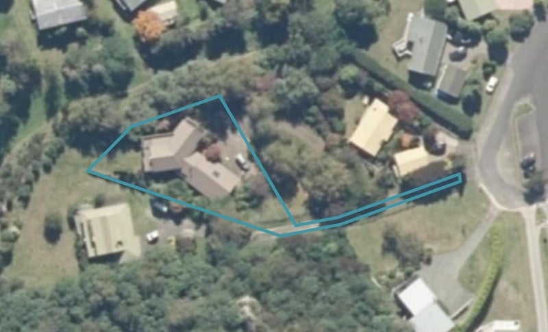 39 Boojum Dell, Kinloch, Taupō - Carousel 1