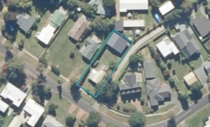 7 Ogilvie Road, Kinloch, Taupō - Carousel 1