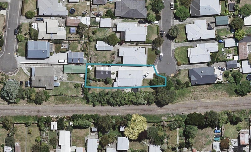 10 Roach Street, Marewa, Napier - Carousel 1