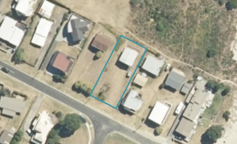 106 Hinemoa Street, Whangamatā - Carousel 1