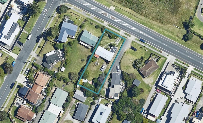 494 Papamoa Beach Road, Papamoa Beach, Papamoa - Carousel 1