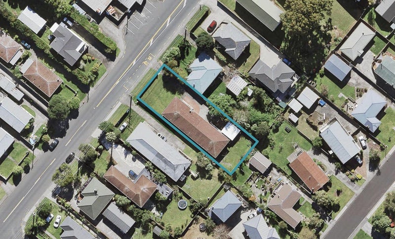 2/71 Hepburn Road, Glendene, Auckland - Carousel 1