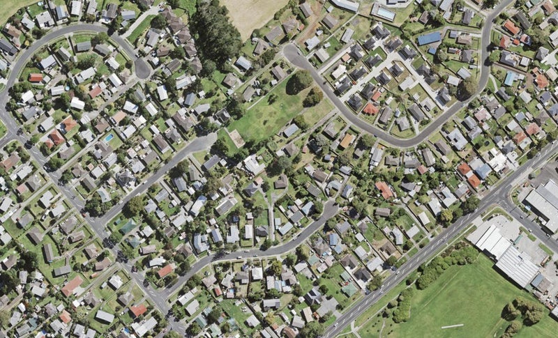 20D Lendic Avenue, Henderson, Auckland - Carousel 1