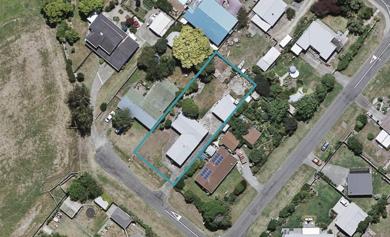 34 Grey Street, Bay View, Napier - Carousel 1