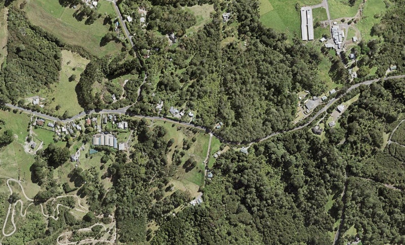 99 Mcentee Road, Waitakere, Auckland - Carousel 1