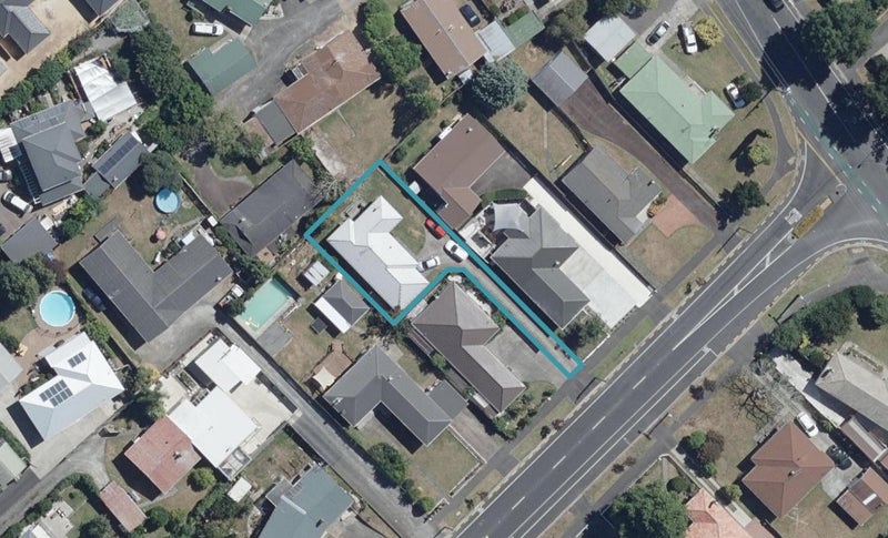 79A Vardon Road, St Andrews, Hamilton - Carousel 1