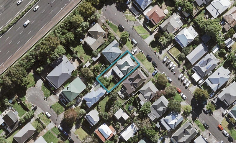 12 Richbourne Street, Kingsland, Auckland - Carousel 1