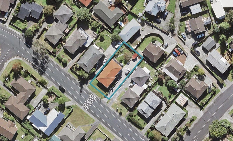40 Butterworth Drive, Glendene, Auckland - Carousel 1