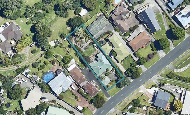 10 Margaret Road, Bellevue, Tauranga - Carousel 1