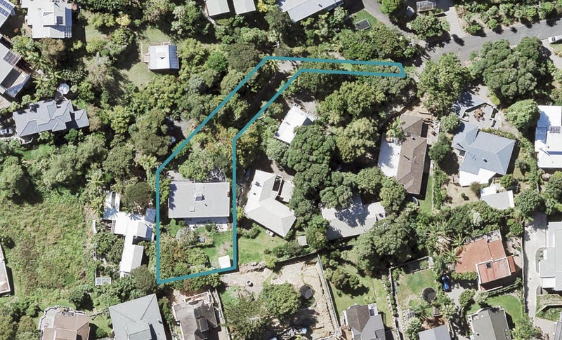 70 Beulah Avenue, Rothesay Bay, Auckland - Carousel 1