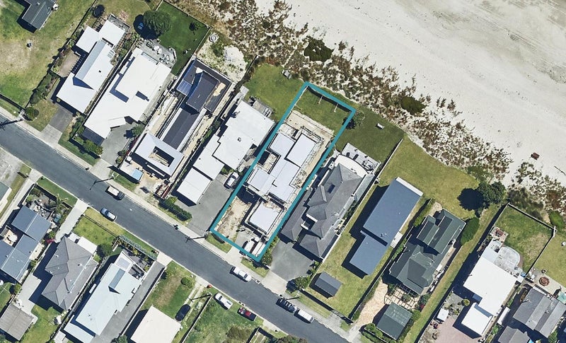 117 Karewa Parade, Papamoa Beach, Papamoa - Carousel 1
