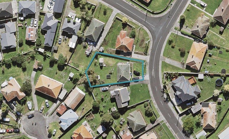11 Potter Avenue, Wesley, Auckland - Carousel 1