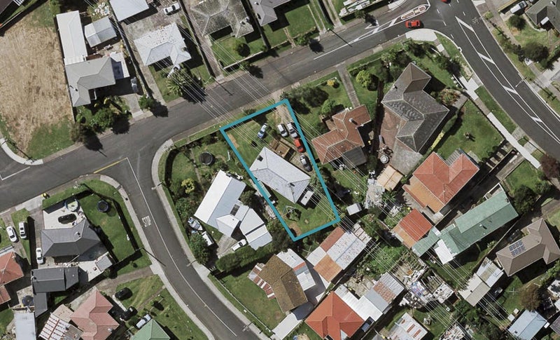 6 Clayton Avenue, Otara, Auckland - Carousel 1