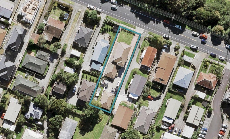 69 Margan Avenue, New Lynn, Auckland - Carousel 1