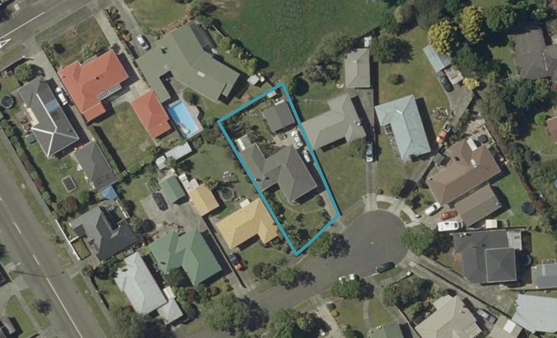 4 Busby Place, Awapuni, Palmerston North - Carousel 1