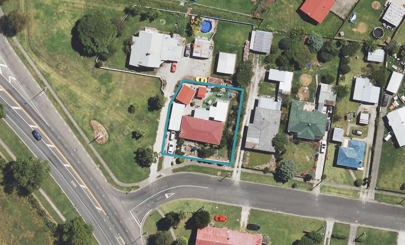 2A Coldstream Road, Kaiti, Gisborne - Carousel 1