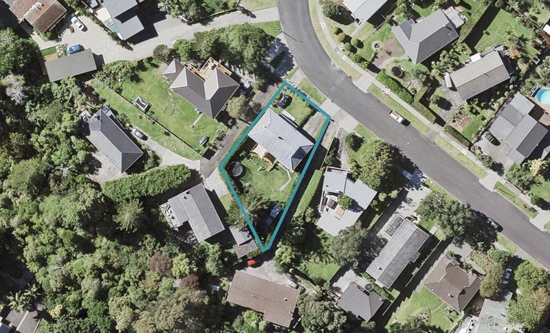 24 Cheriton Road, Mellons Bay, Auckland - Carousel 1