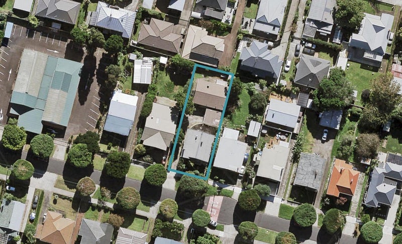 12 Oxton Road, Sandringham, Auckland - Carousel 1
