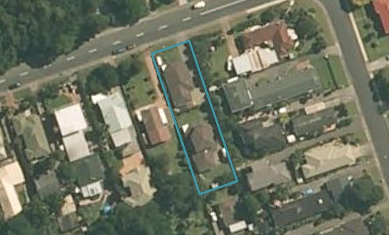 12 Puriri Avenue, Orewa, Orewa - Carousel 1