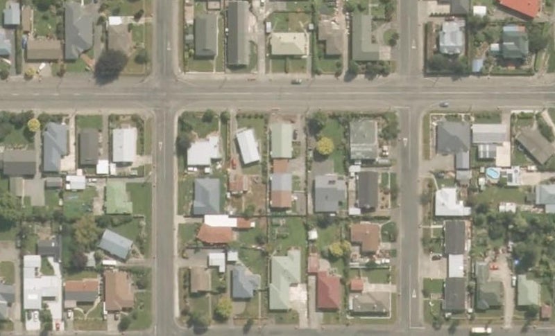 33B Meldrum Street, Winton, Winton - Carousel 1