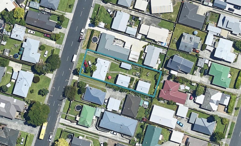 51 Queen Road, Bellevue, Tauranga - Carousel 1