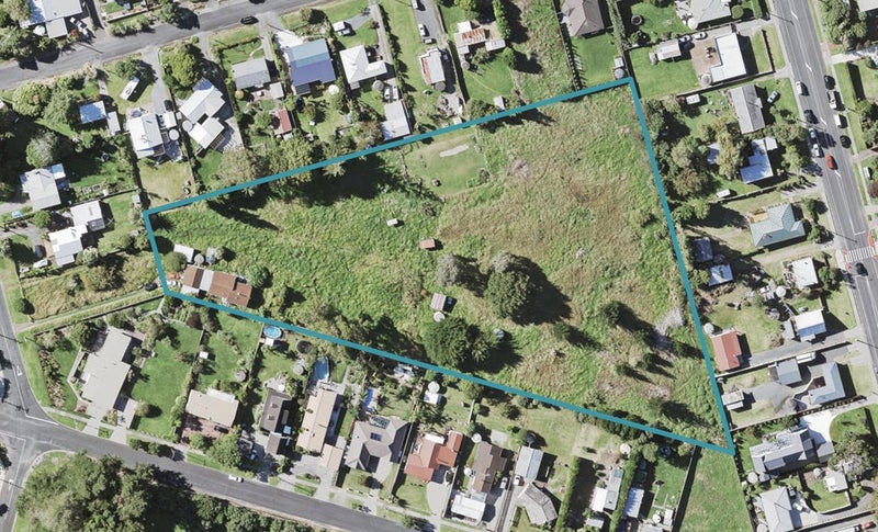 52 Beachlands Road, Beachlands, Auckland - Carousel 1