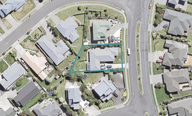 21 Kirton Drive, Riverstone Terraces, Upper Hutt - Carousel 1