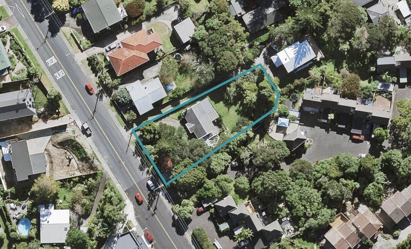 69 Rangatira Road, Beach Haven, Auckland - Carousel 1
