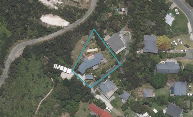 65 Wintle Street, Mangawhai Heads, Mangawhai - Carousel 1