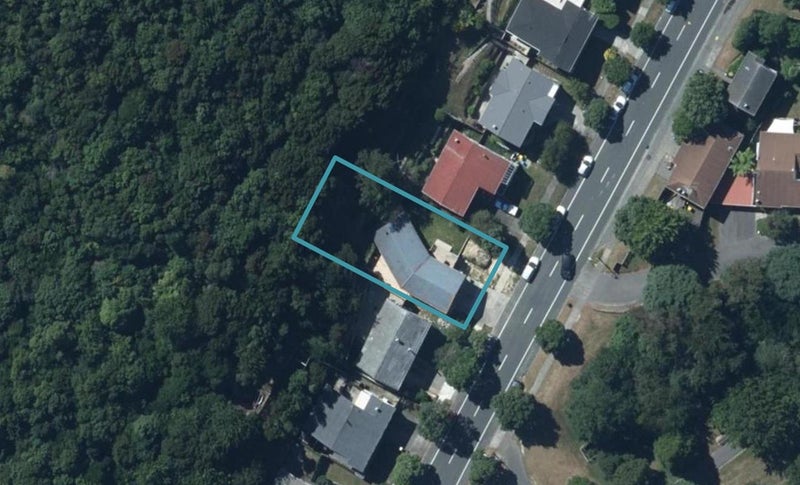 66 Spinnaker Drive, Whitby, Porirua - Carousel 1