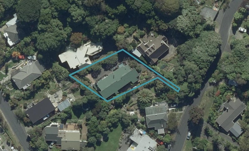 23A Howard Street, Macandrew Bay, Dunedin - Carousel 1