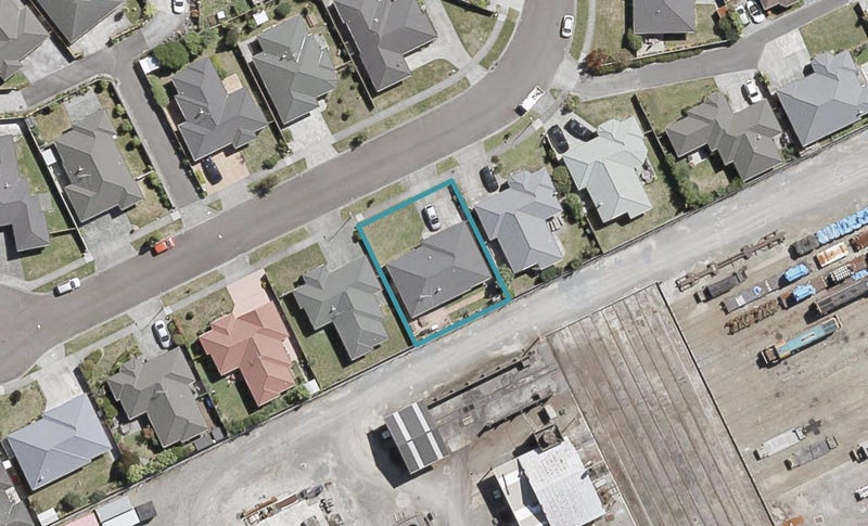 77 Leighton Avenue, Waiwhetu, Lower Hutt - Carousel 1