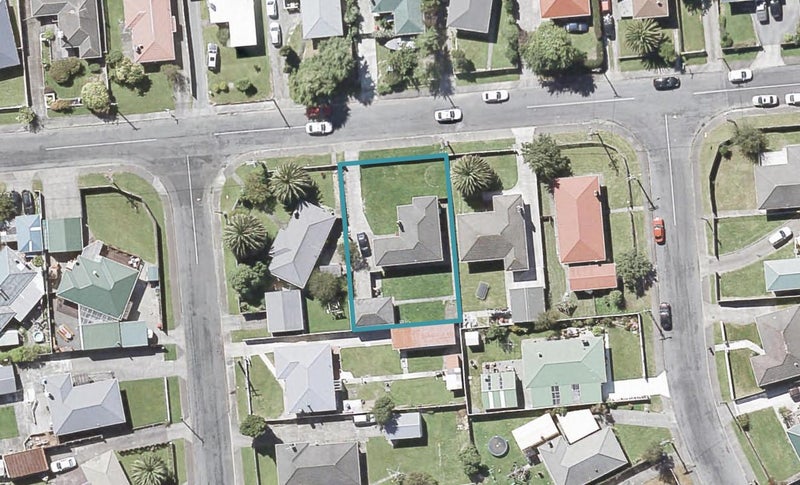 14 Petrie Street, Wainuiomata, Lower Hutt - Carousel 1