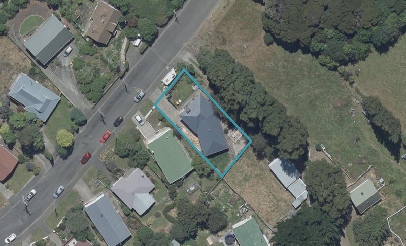 74 Campbells Road, Pine Hill, Dunedin - Carousel 1