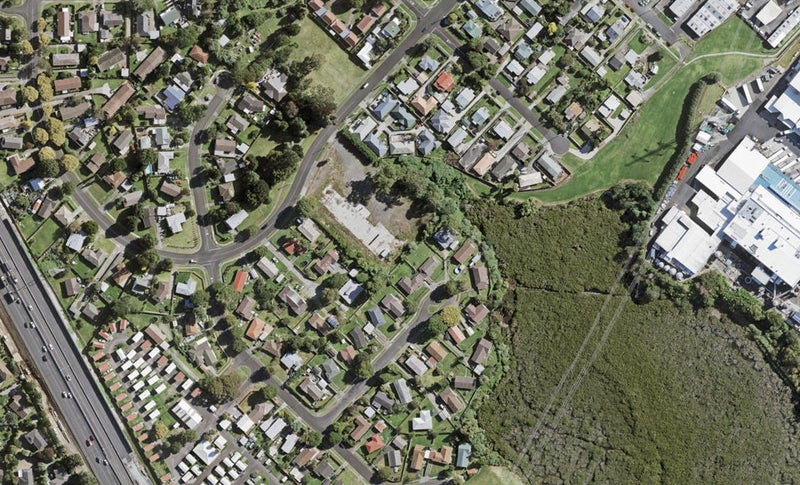 85B Kindergarten Drive, Conifer Grove, Takanini - Carousel 1