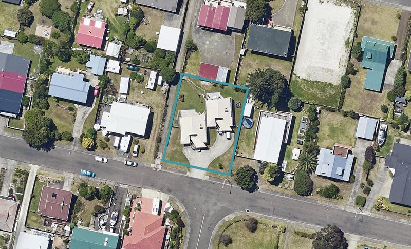 19 Hoterini Street, Ohope, Ōhope - Carousel 1