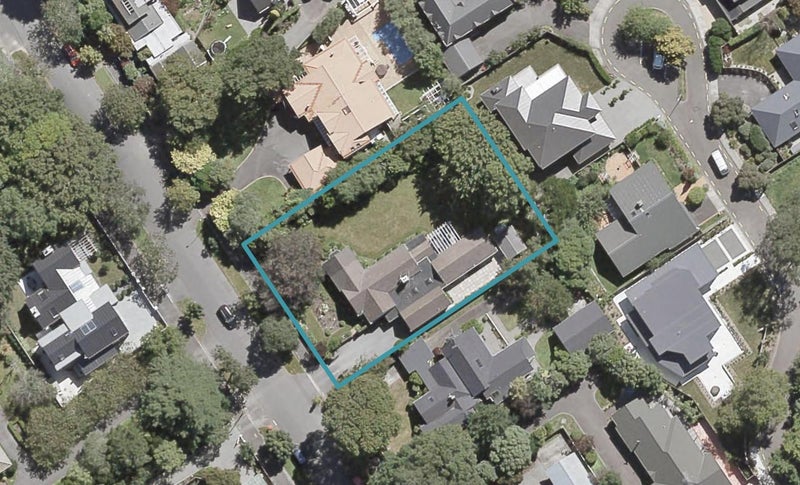 15 Golf Road, Heretaunga, Upper Hutt - Carousel 1