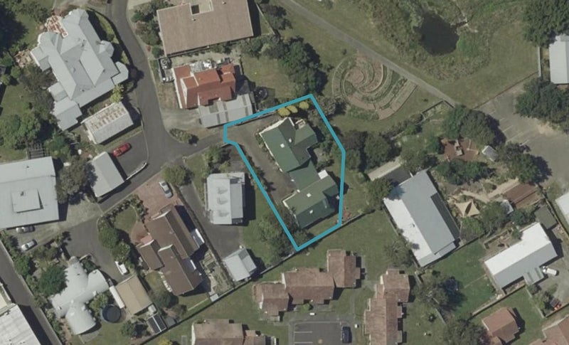 4 Kings Court, Roslyn, Palmerston North - Carousel 1