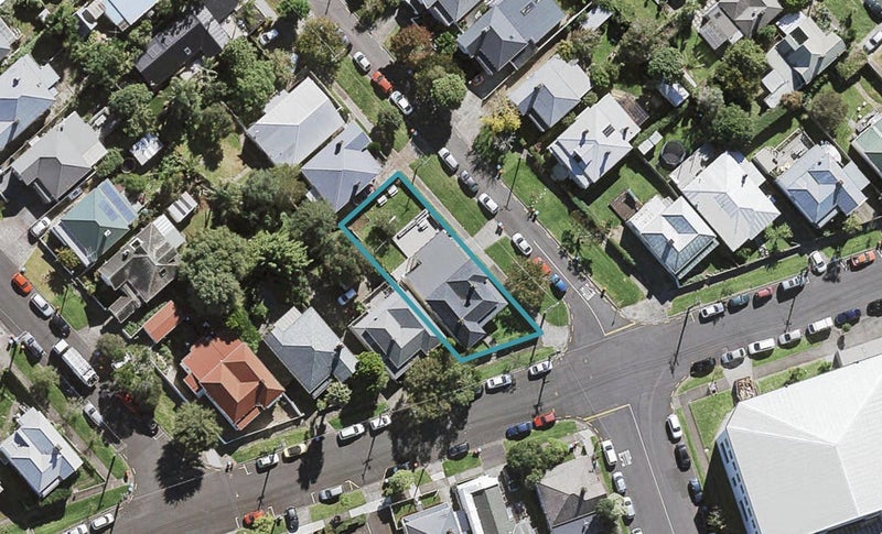 15 Aitken Terrace, Kingsland, Auckland - Carousel 1
