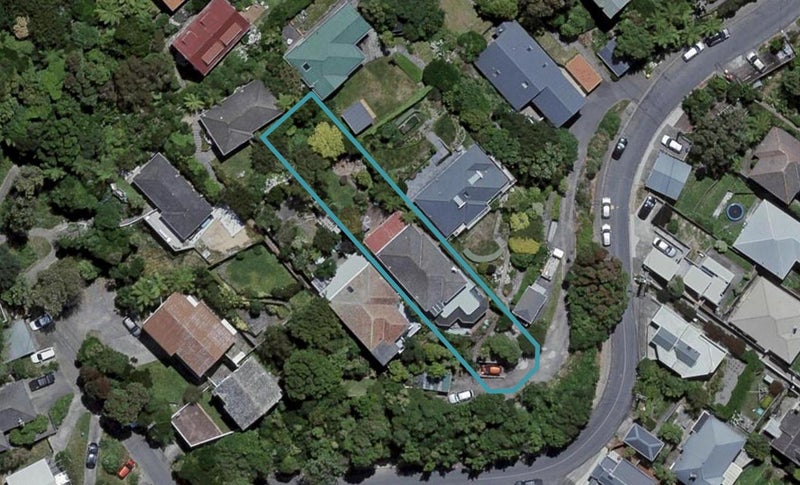 38 Ariki Road, Hataitai, Wellington - Carousel 1