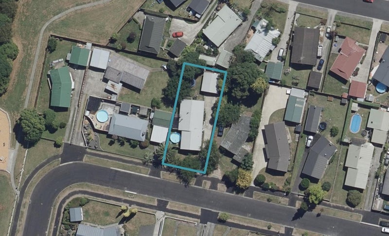 22 Mooney Street, Nawton, Hamilton - Carousel 1