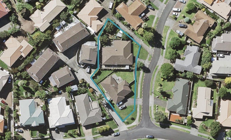 2/3 Kentville Place, Somerville, Manukau - Carousel 1