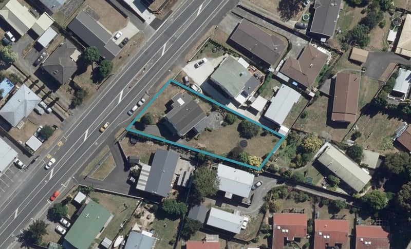 143 Tuhikaramea Road, Dinsdale, Hamilton - Carousel 1