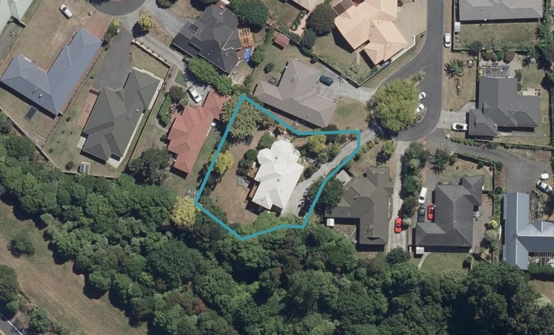 6 Vereker Court, Rototuna, Hamilton - Carousel 1