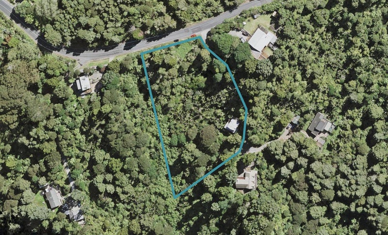 240 Forest Hill Road, Waiatarua, Auckland - Carousel 1