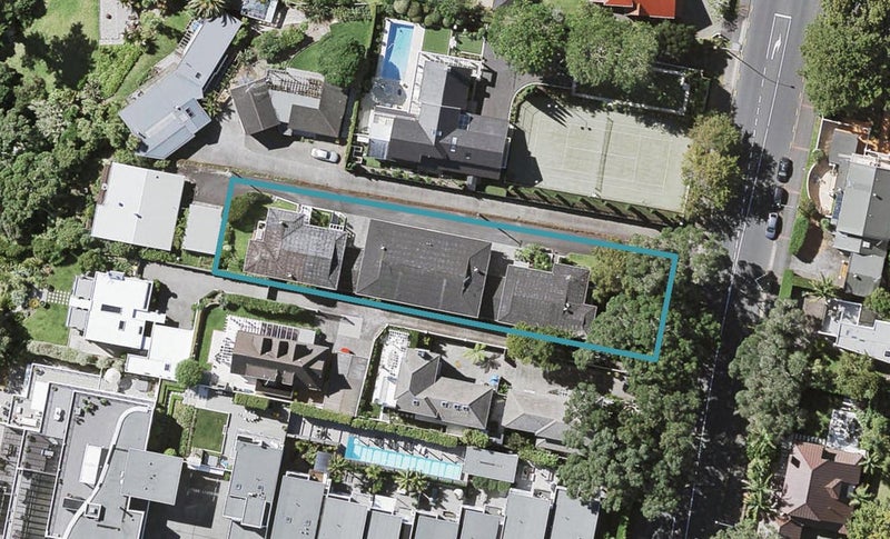 4/276 Hurstmere Road, Takapuna, Auckland - Carousel 1