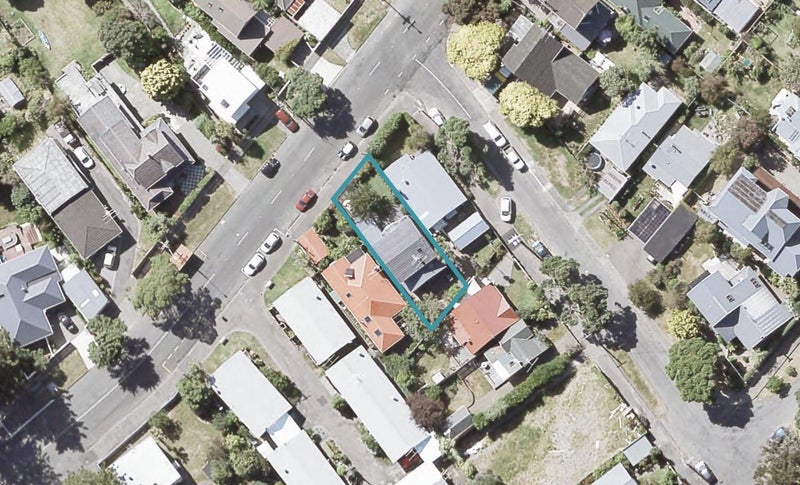 411 Muritai Road, Eastbourne, Lower Hutt - Carousel 1
